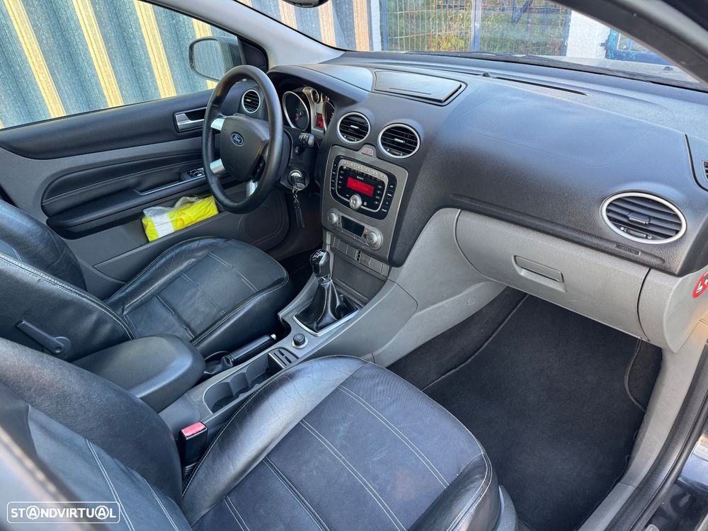 Ford Focus SW 1.6 TDCi Titanium - 29