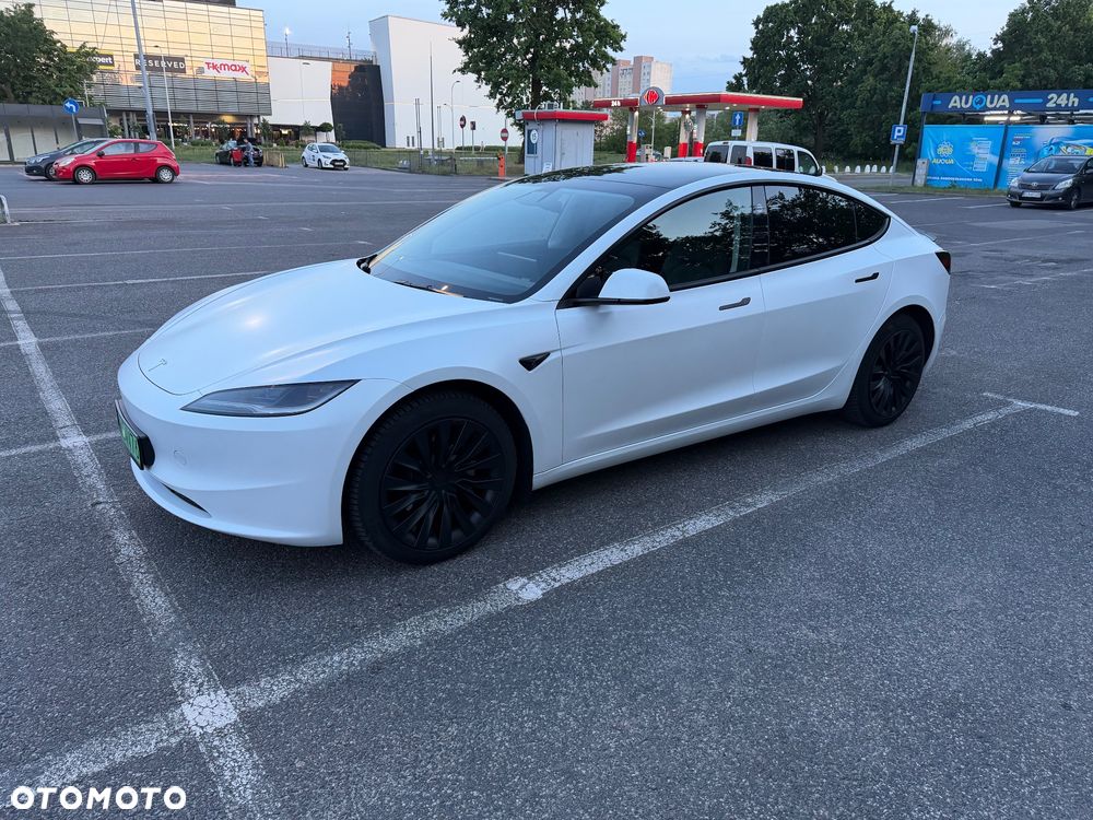 Tesla Model 3 - 2