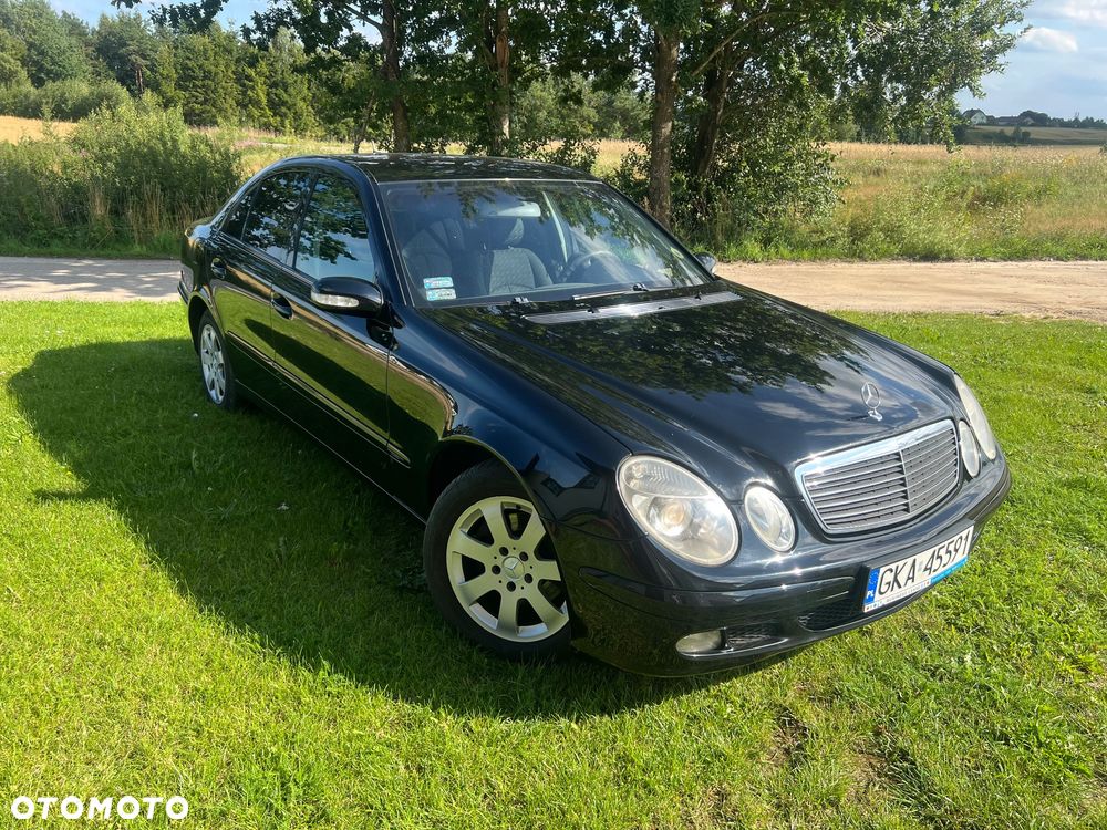 Mercedes-Benz Klasa E 200 CDI Classic - 2