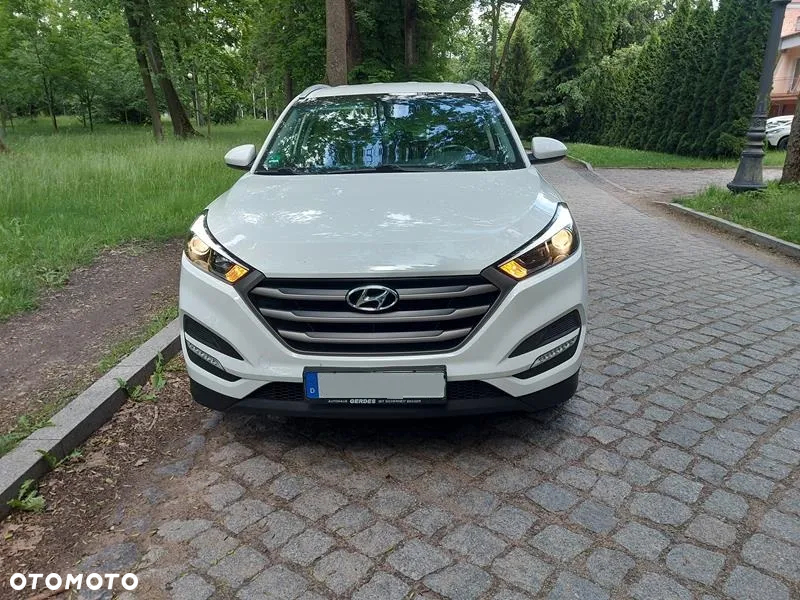 Hyundai Tucson 1.6 GDI BlueDrive Comfort 2WD - 4