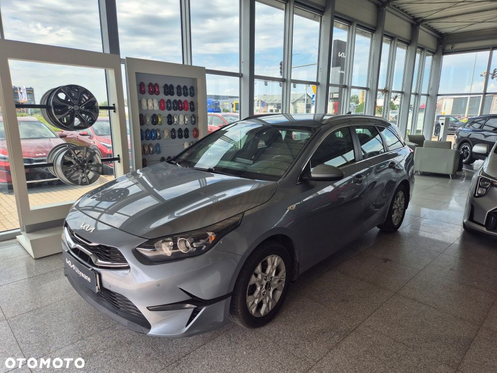 Kia Ceed 1.5 T-GDI M - 3