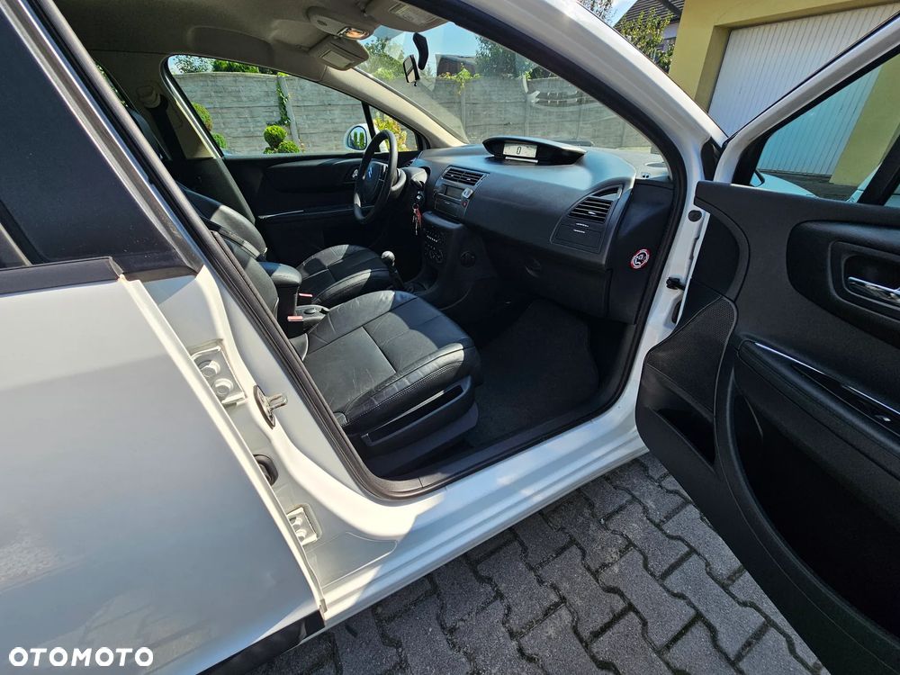 Citroën C4 1.6 HDi Advance - 5