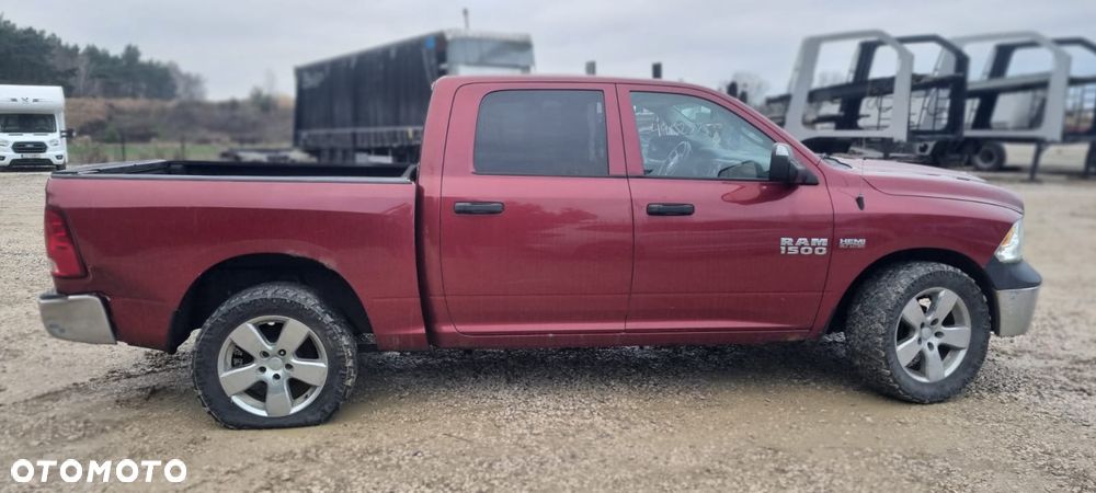 Dodge RAM 5.7 4x4 - 2