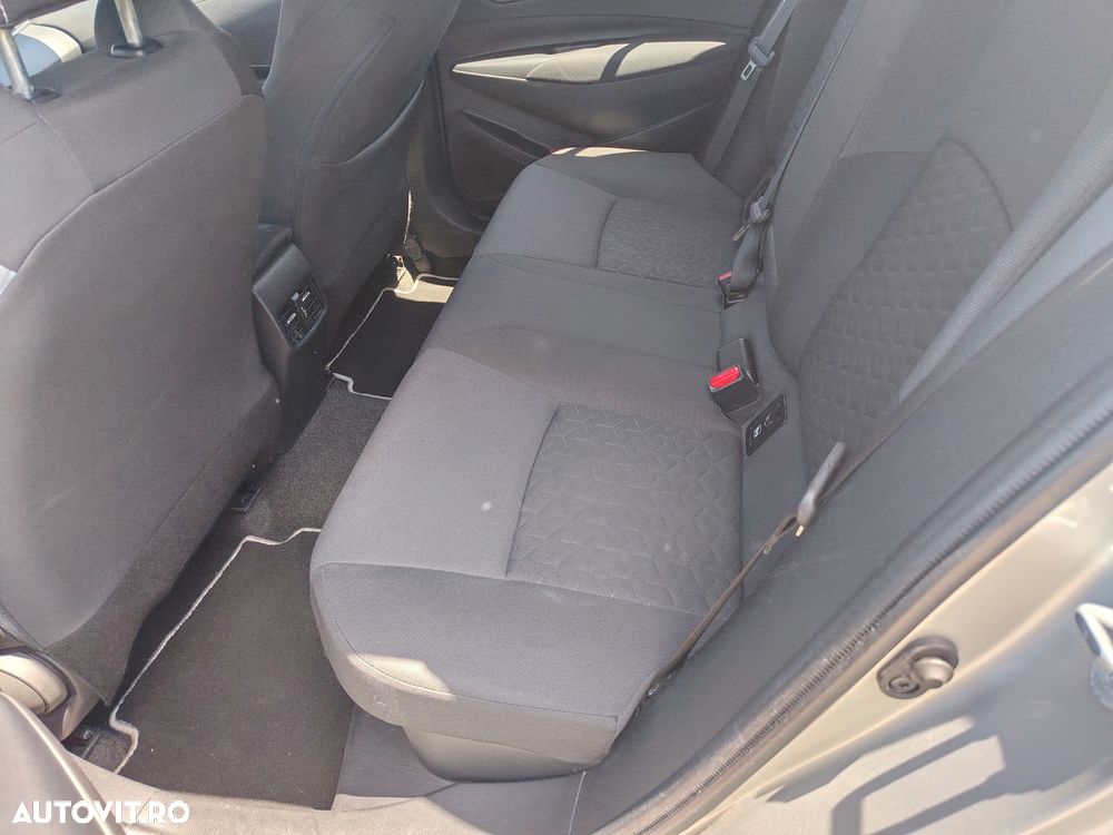 Toyota Corolla 1.8 HSD Business Plus - 7