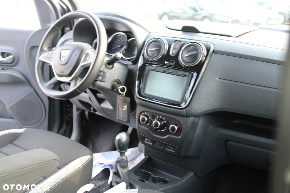 Dacia Lodgy - 30