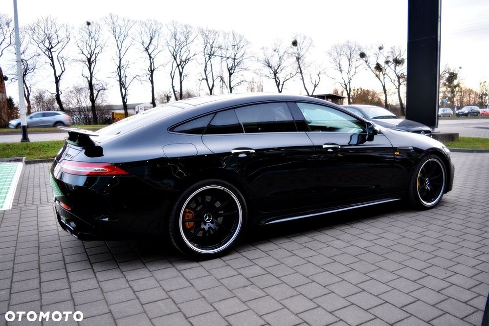Mercedes-Benz AMG GT 43 4Matic+ Speedshift TCT 9G - 23
