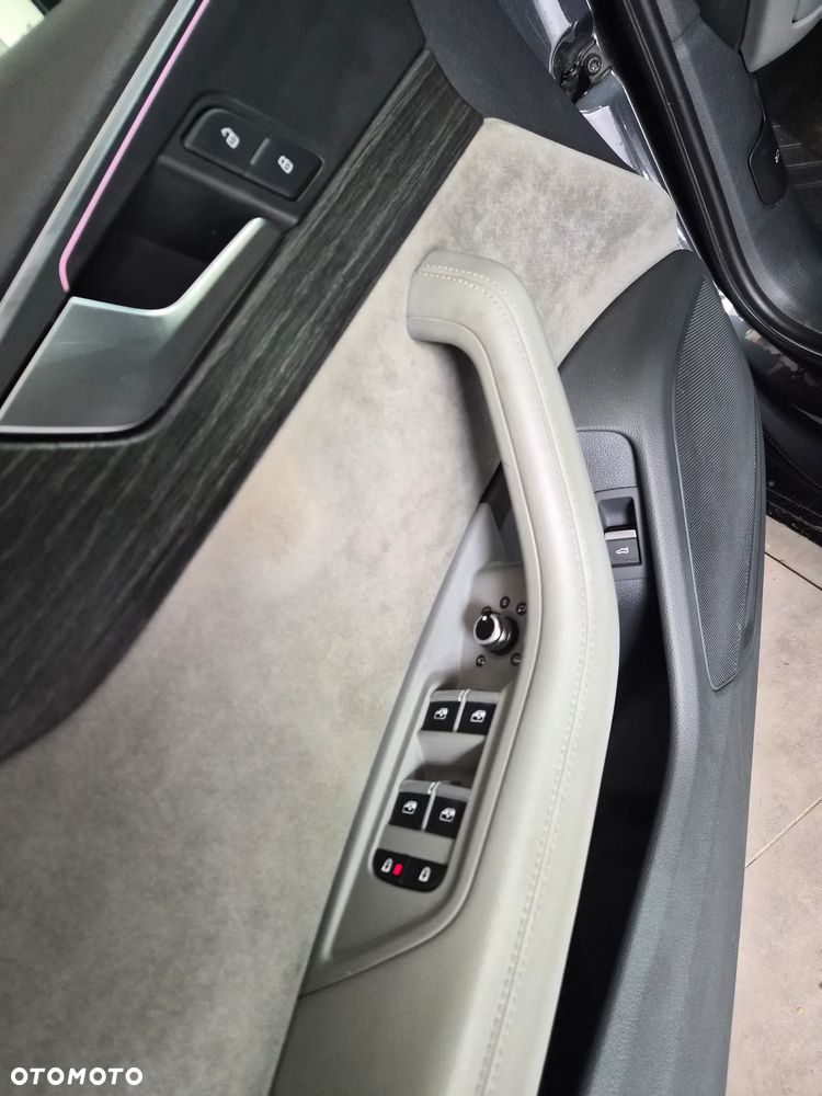 Audi A4 Limousine 40 TDI Quattro Advanced S tronic - 11
