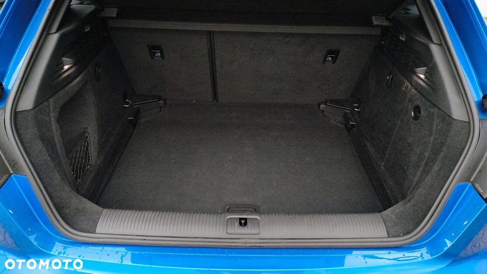 Audi A3 Sportback - 13