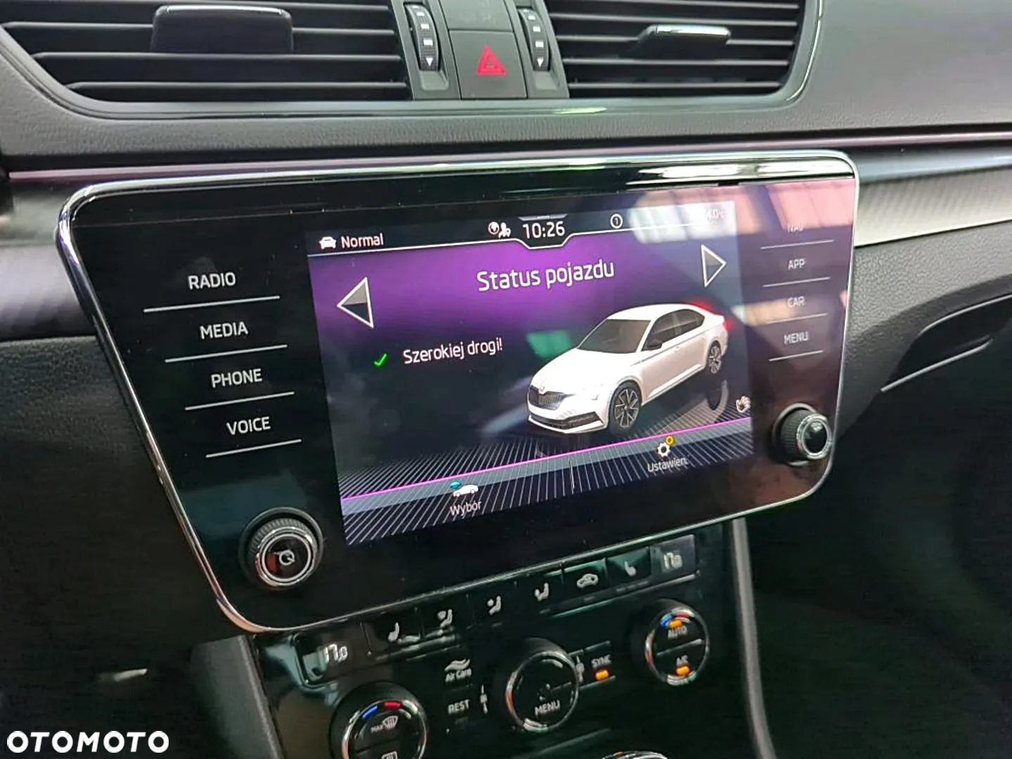 Skoda Superb 2.0 TDI SCR Sportline DSG - 10