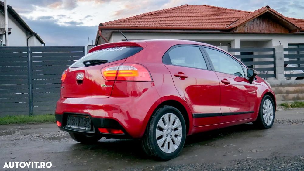 Kia Rio 1.4 EX Top - 4