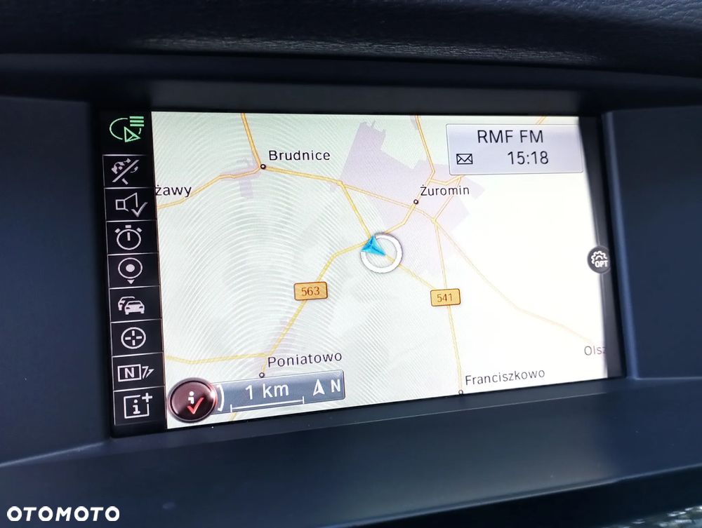 BMW X3 xDrive20i Advantage - 27