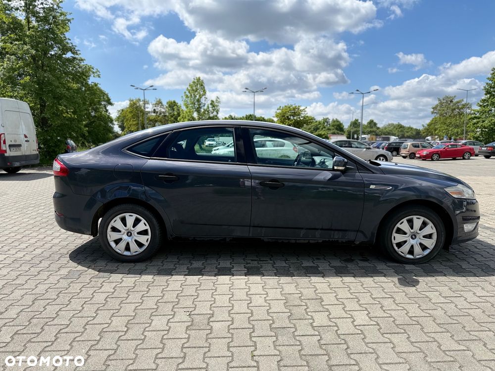 Ford Mondeo 2.0 TDCi Titanium - 3
