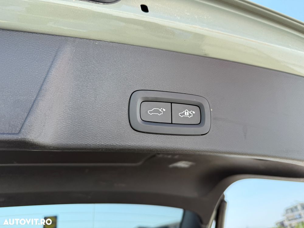Volvo XC 40 T4 Recharge DKG Plus Bright - 21