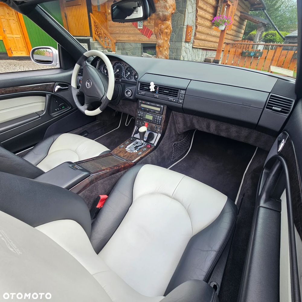 Mercedes-Benz SL - 36