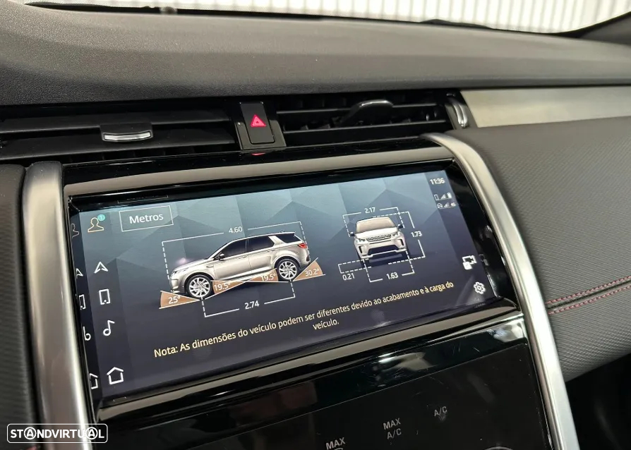 Land Rover Discovery Sport 1.5 I3 P300e AWD R-Dynamic - 28