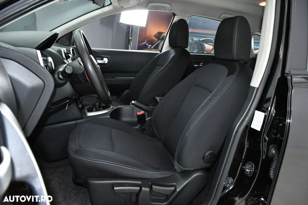 Nissan Qashqai 1.5 dCi DPF visia - 15