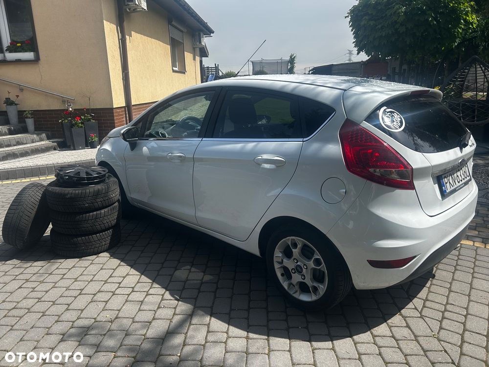Ford Fiesta 1.6 TDCi Titanium - 6