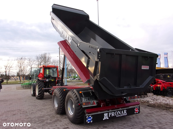 Pronar Przyczepa T701HP rolnicza - ciężarowa - budowlana ze skrzynią ładunkową typu Half-Pipe, skorupowa, tandem