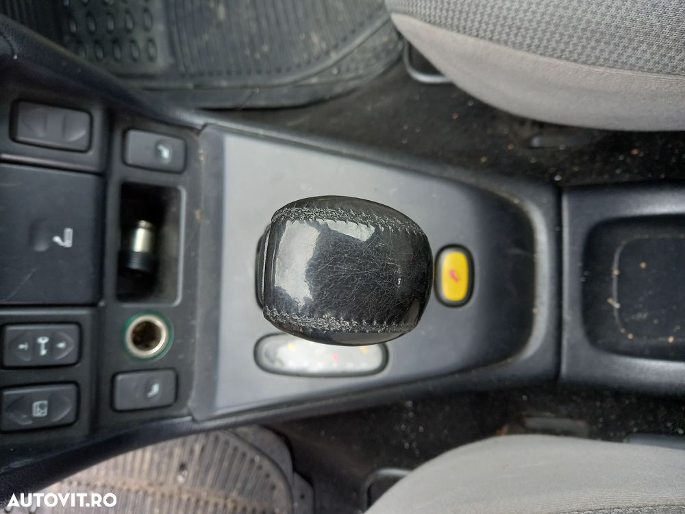 Dezmembrari  Land Rover FREELANDER 1  1998  > 2006 2.5 V6 4x4 Benzina - 23