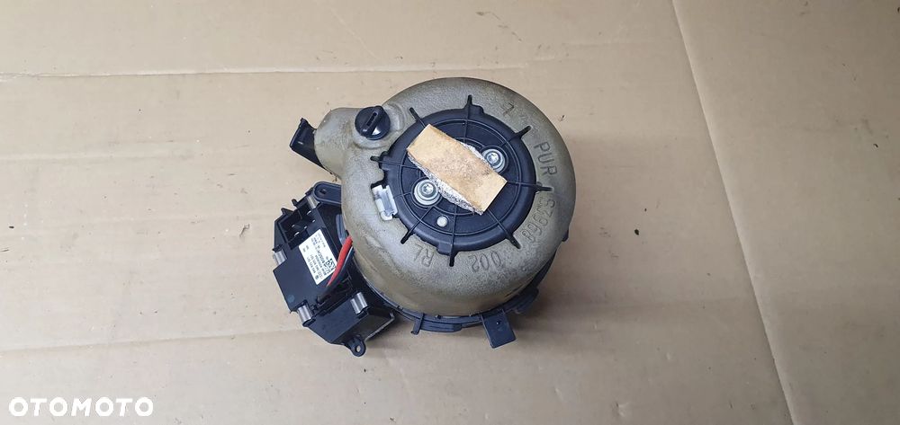 Wentylator silnik dmuchawy nagrzewnicy rezystor Audi A4 B8 8K0820521 - 1