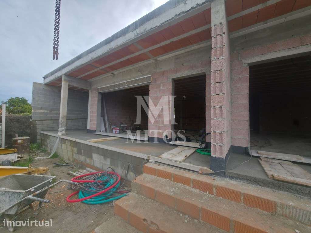 Moradia térrea T3 em construção para venda em Alvarães - Viana do C... - Grande imagem: 3/26