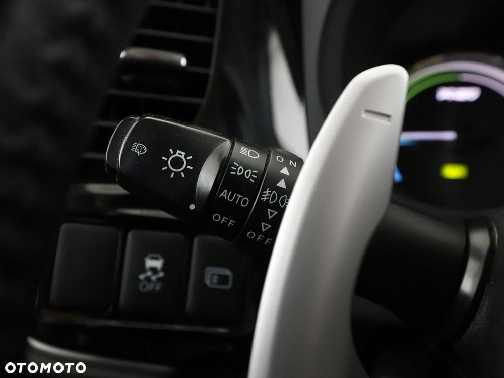 Mitsubishi Outlander - 34