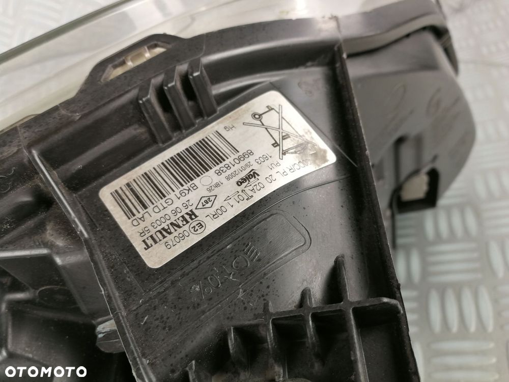lampa reflektor prawy prawa lewy lewa przód przednia RENAULT LAGUNA III 3 - 14