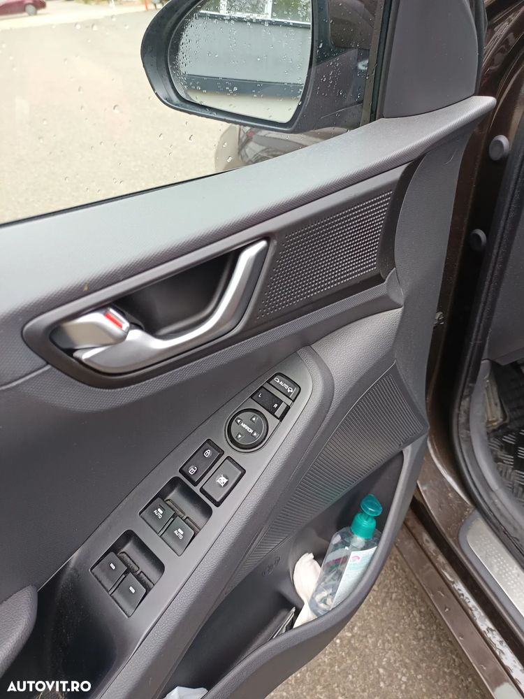 Hyundai IONIQ 1.6 GDI Style - 15