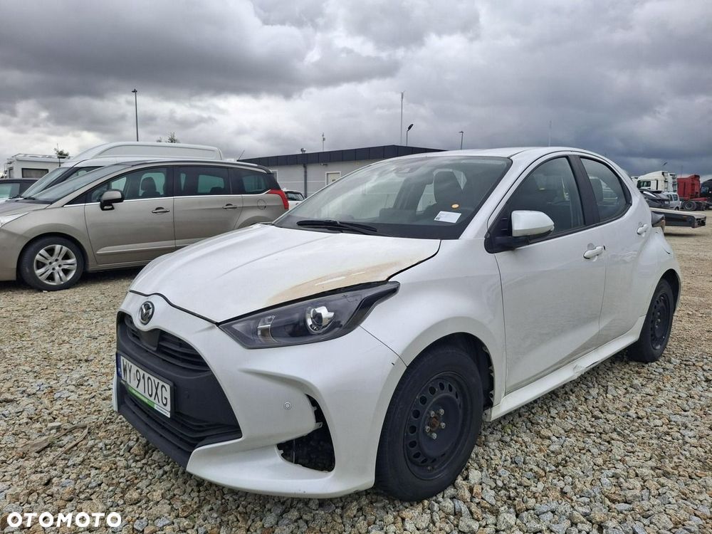 Mazda 2 Hybrid - 2