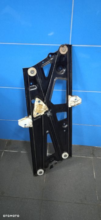 Mechanizm  lewej szyby MAN TGX Euro 5 - 1