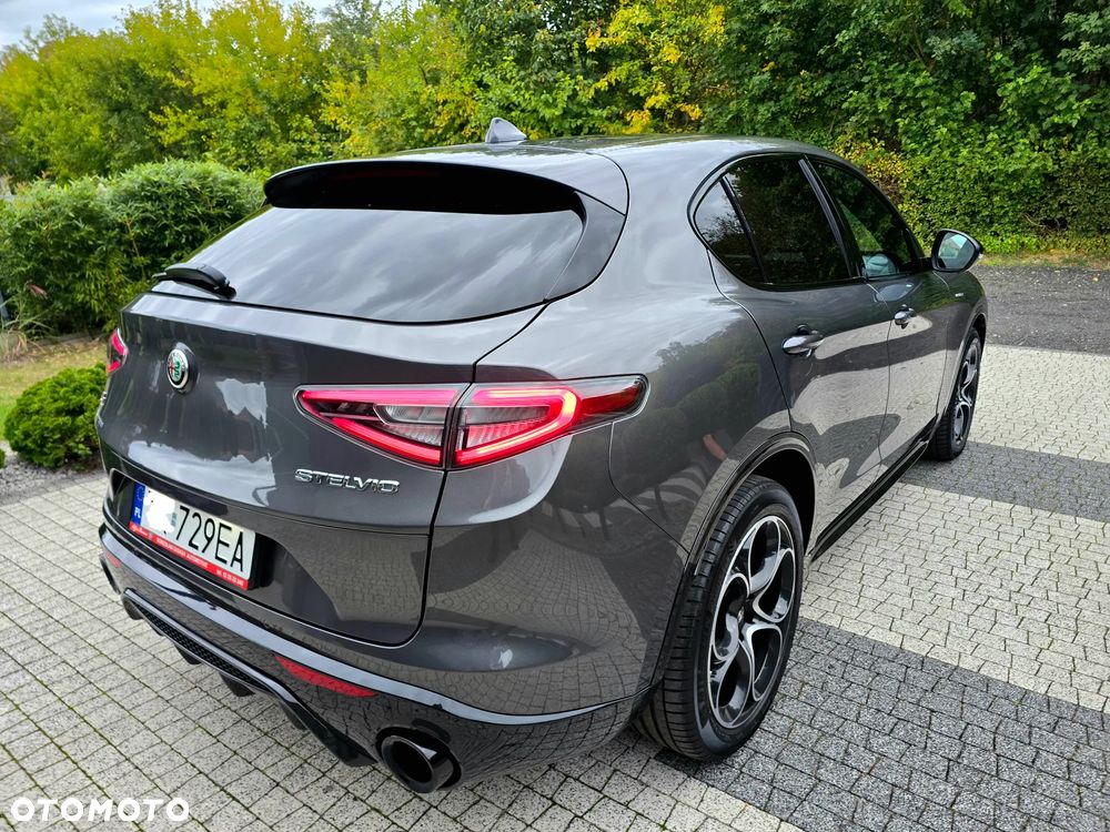 Alfa Romeo Stelvio 2023 photo 4