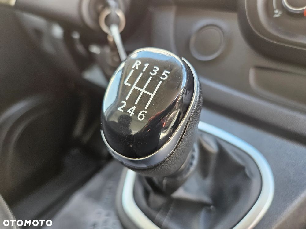 Renault TRAFIC L2H1 Long Chłodnia Mroźnia 62tyś km SalonPL - 26