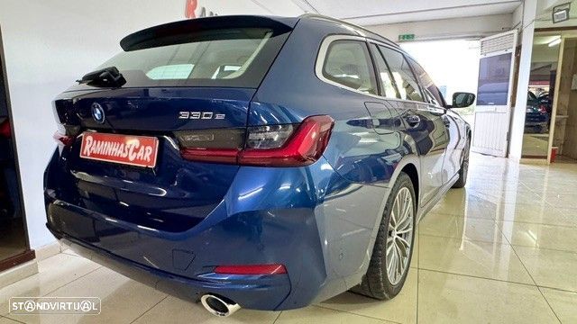 BMW 330 e Aut. Luxury Line - 30