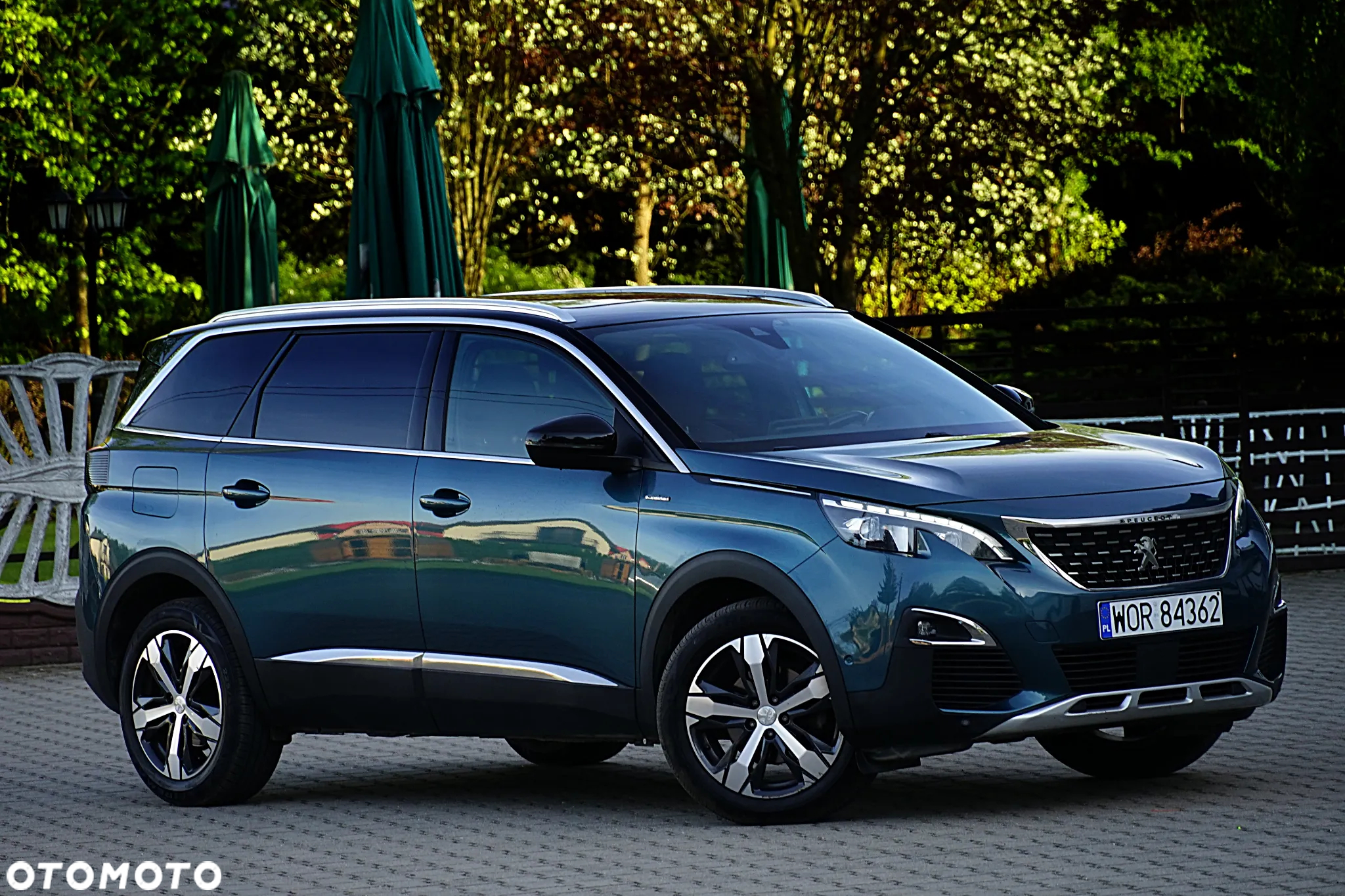 Peugeot 5008 - 8