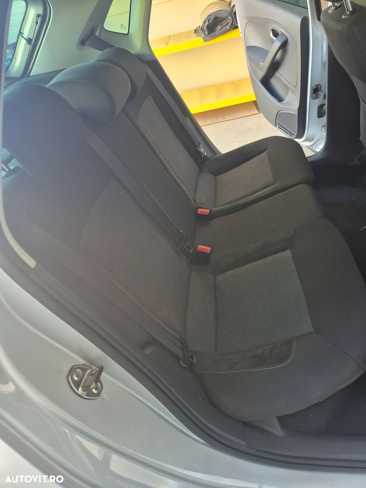 Volkswagen Polo 1.6 TDI CR DPF Highline - 11