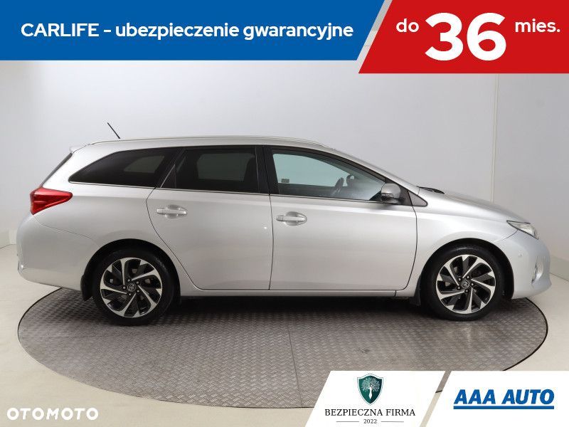 Toyota Auris - 8