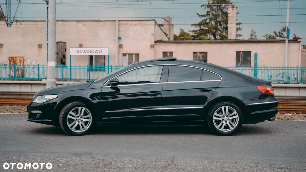 Volkswagen Passat 2.0 TSI Comfortline - 14