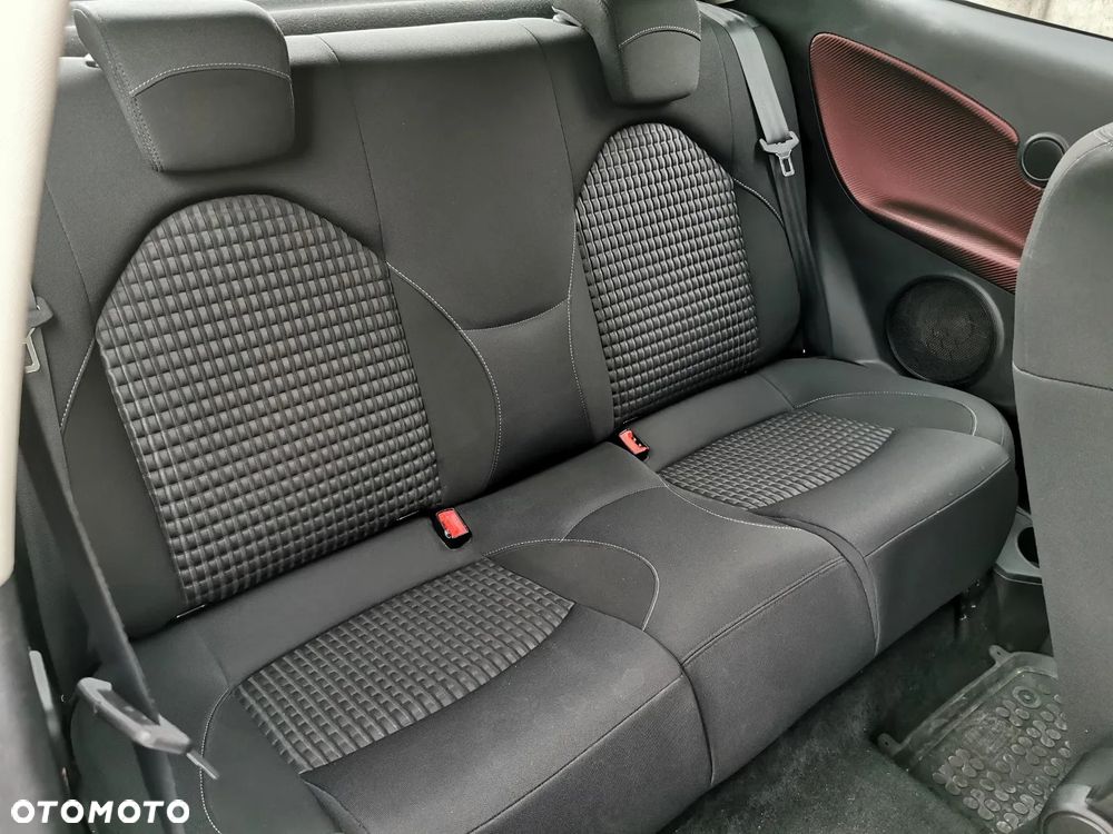 Alfa Romeo Mito - 12