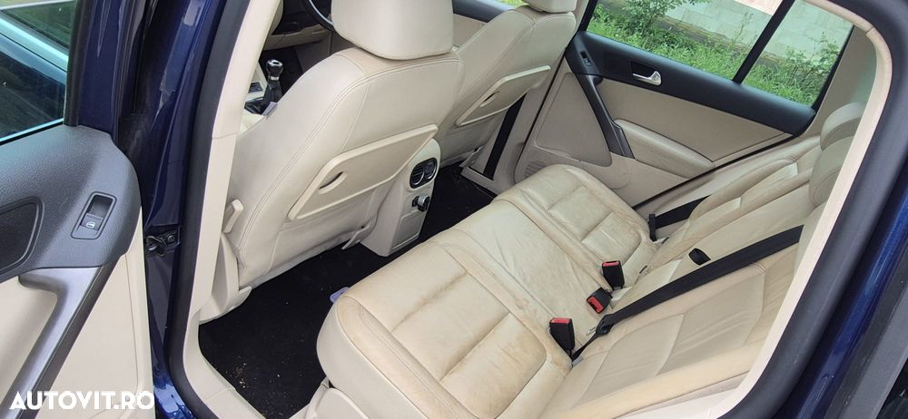 Volkswagen Tiguan - 8