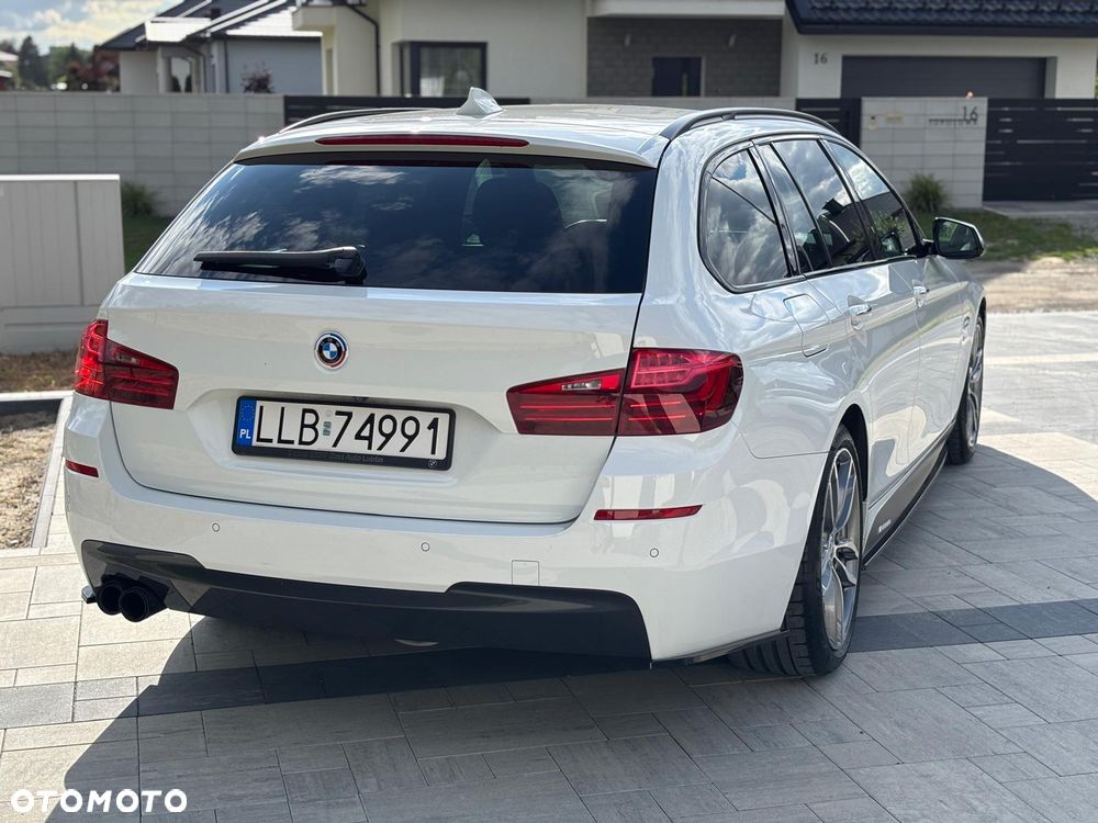 BMW Seria 5 520d M Sport - 10