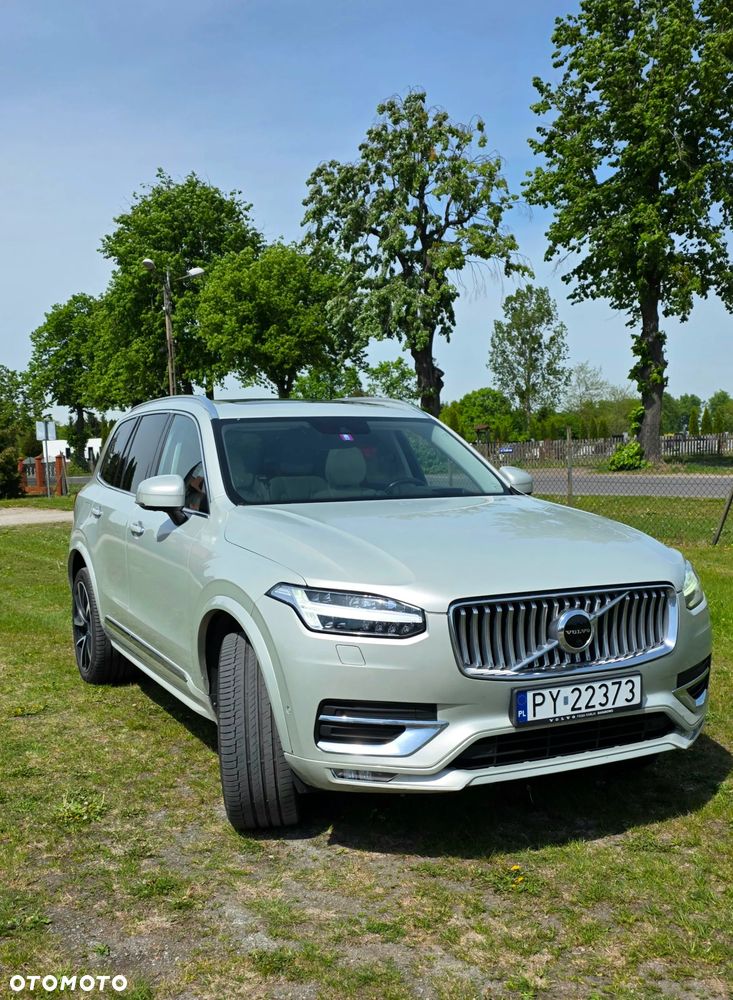Volvo XC 90 - 1
