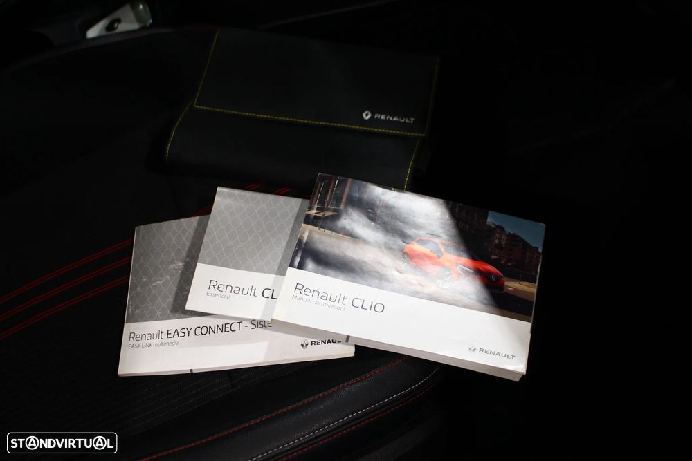 Renault Clio 1.5 Blue dCi RS Line - 21