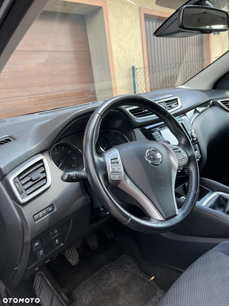 Nissan Qashqai - 17