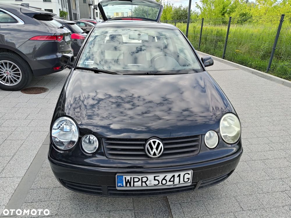 Volkswagen Polo 1.4 16V Basis - 1