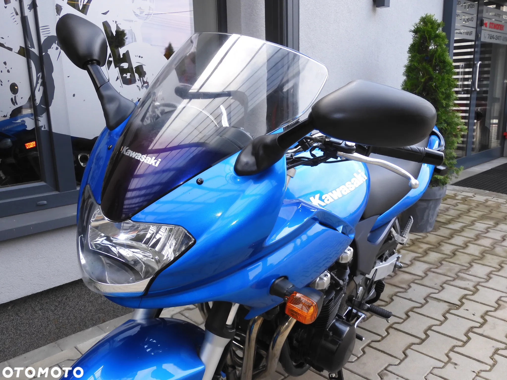 Kawasaki ZR - 21