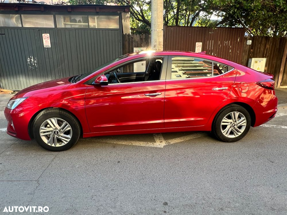 Hyundai Elantra 1.6 MPi Highway - 4