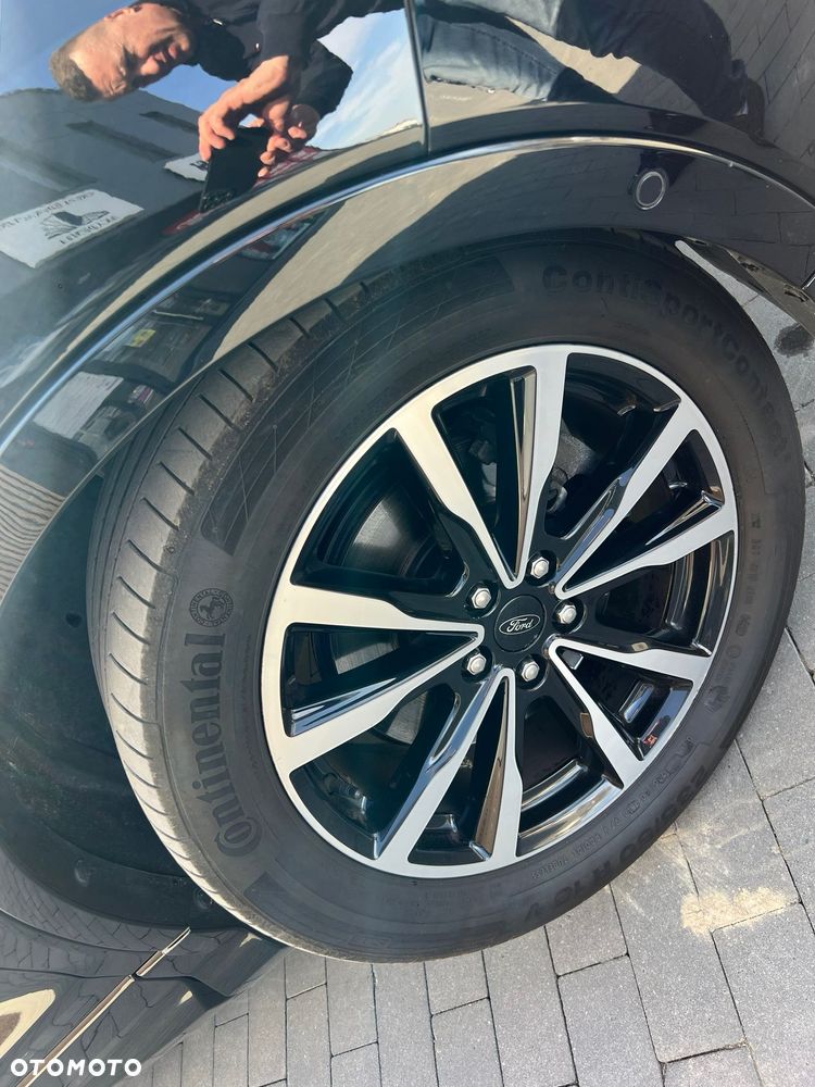 Ford Kuga 2.0 TDCi 4x4 ST-Line - 8