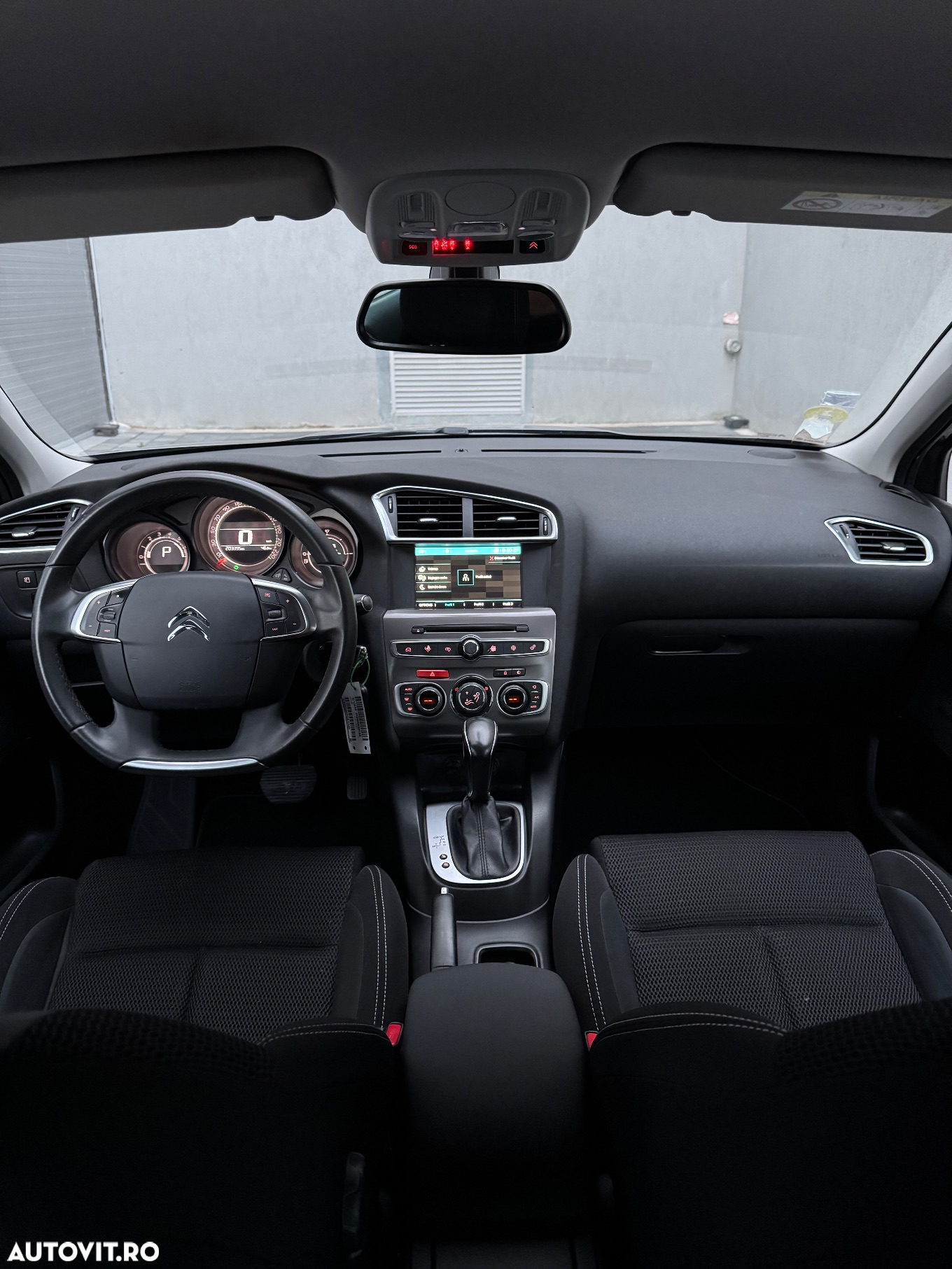 Citroën C4 BlueHDi 120 Stop&Start EAT6 Shine - 4