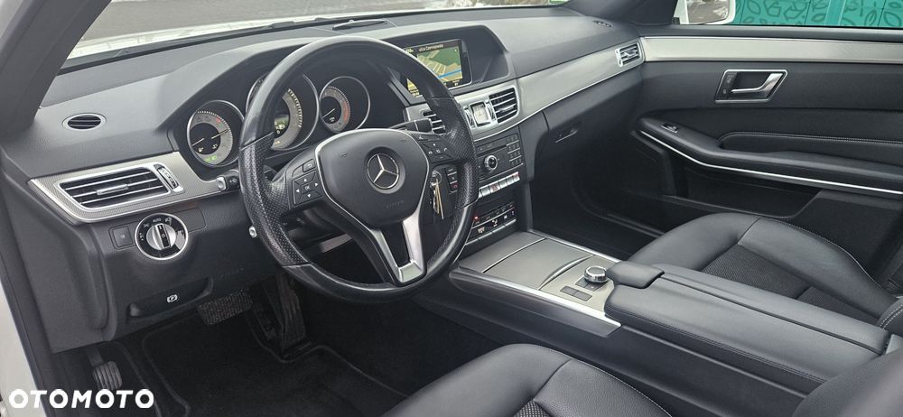 Mercedes-Benz Klasa E - 21