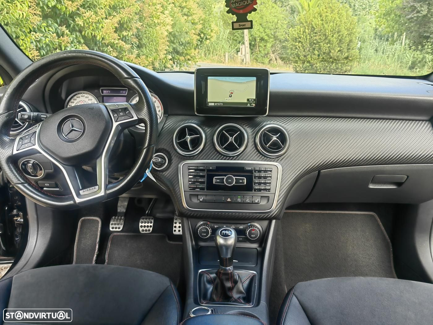 Mercedes-Benz A 180 d AMG Line - 9